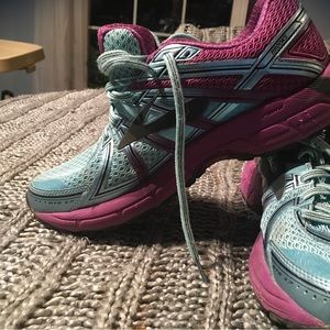 BROOKS GTS SEVENTEEN/10.5/W